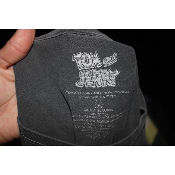 Vintage Tom and Jerry T Shirt One Size Christmas Shirt - Picture 5 of 5